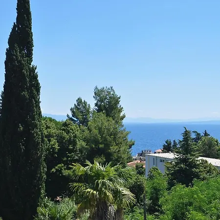 Apt3 - Perla With Swimming Pool, - Opatija * 洛夫兰