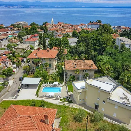 Apartment Apt3 - Perla With Swimming Pool, - Opatija