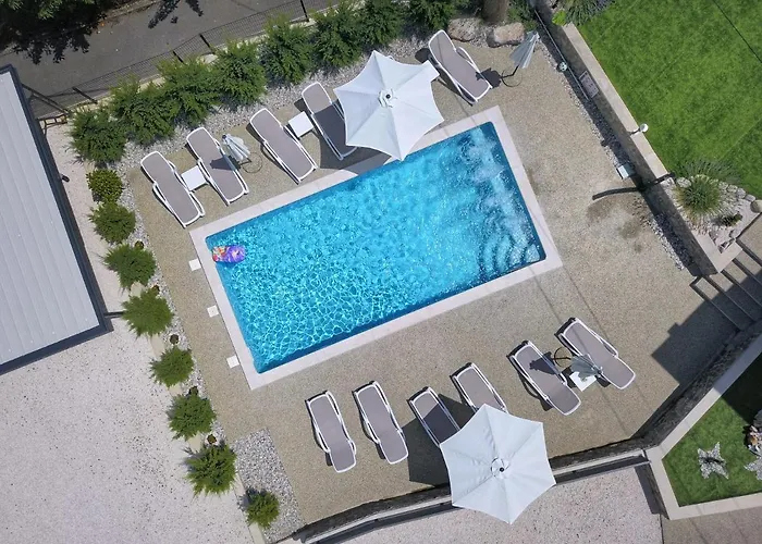 Apt3 - Perla With Swimming Pool, - Opatija Lovran