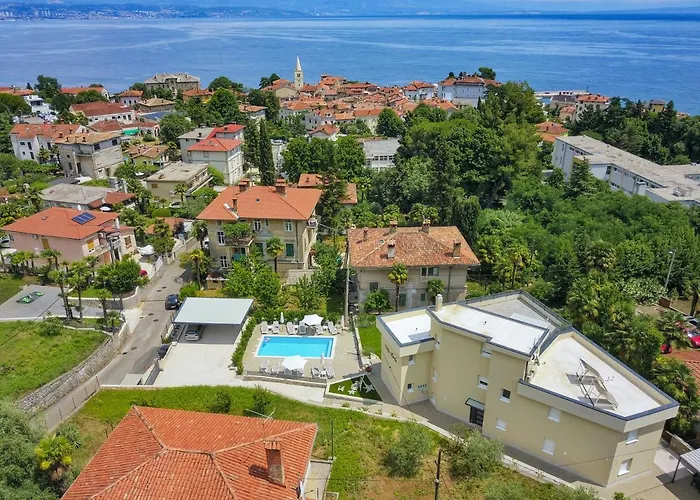 Appartement Apt3 - Perla With Swimming Pool, - Opatija